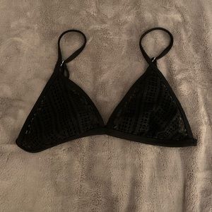 Black bikini top